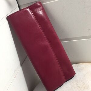 Hobo international fuchsia pink leather clutch wallet